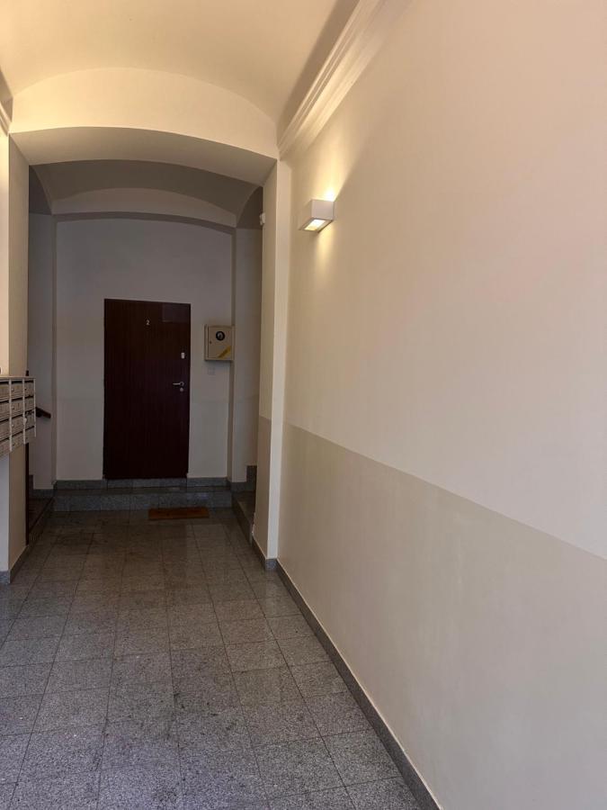 Centrum Apartamenty Stare Miasto Краков Экстерьер фото